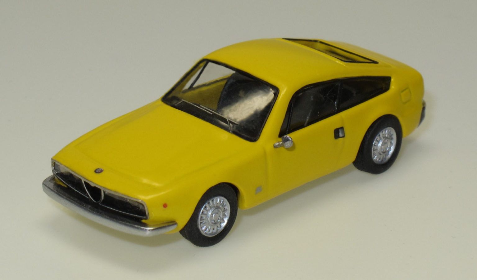 MTM 137 Alfa Romeo Zagato Junior | hightech modelle